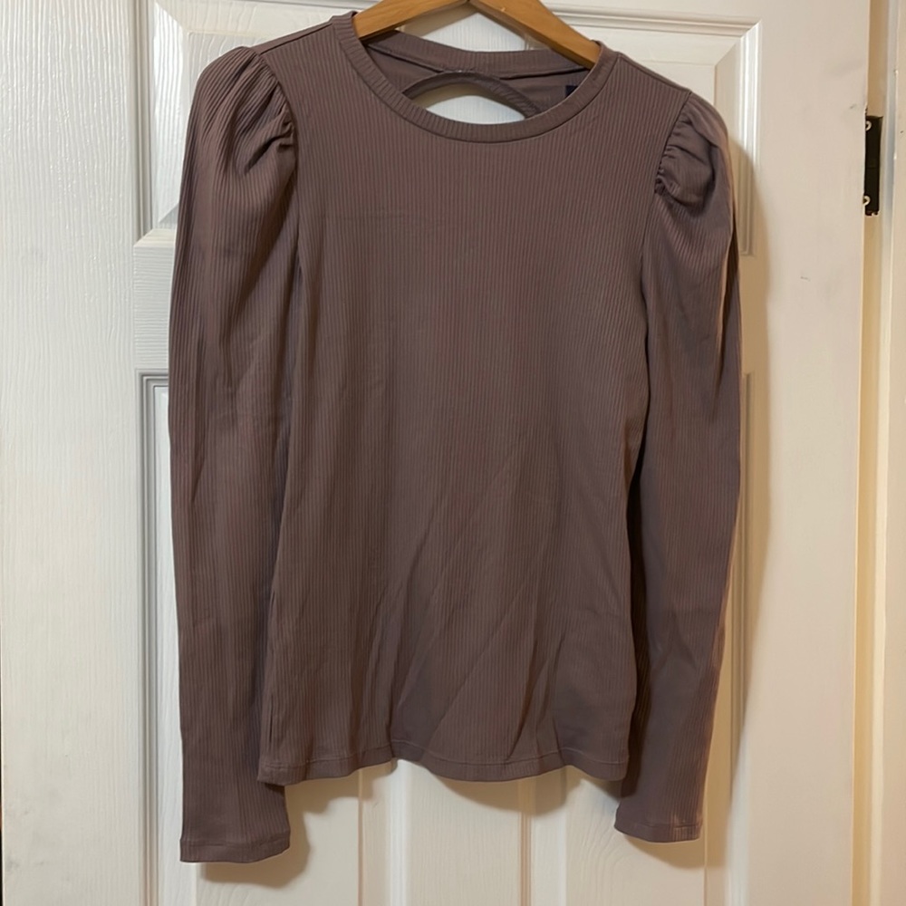 Gap long sleeve tee